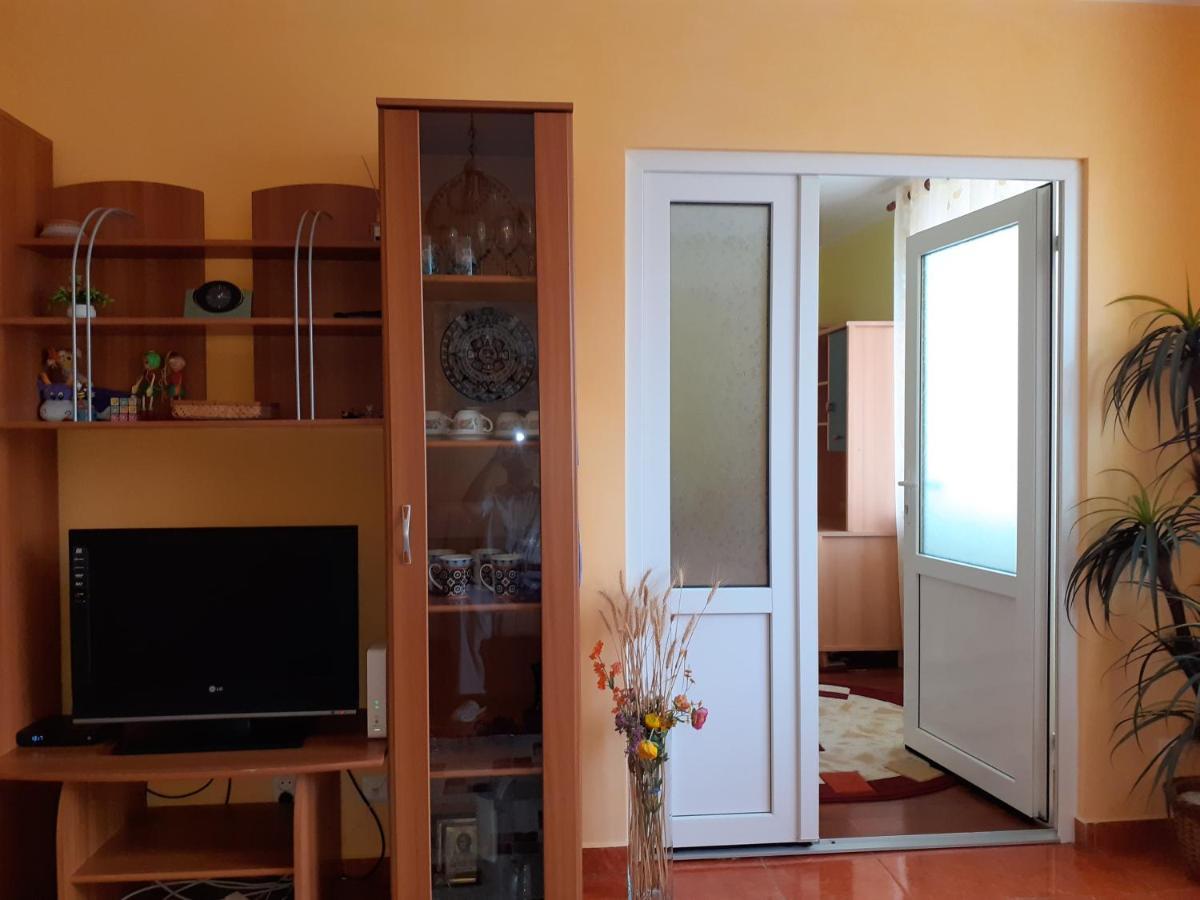 Apartament Gabriela 曼加利亚 外观 照片